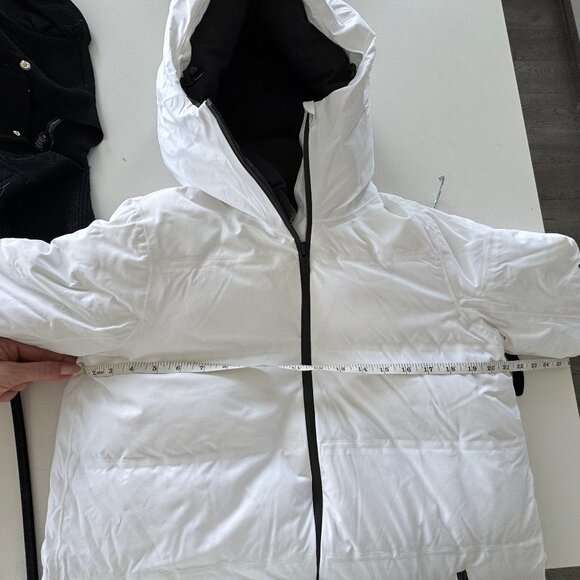 NWT lululemon SIush Hour Parka White Size 6 - Picture 3 of 10